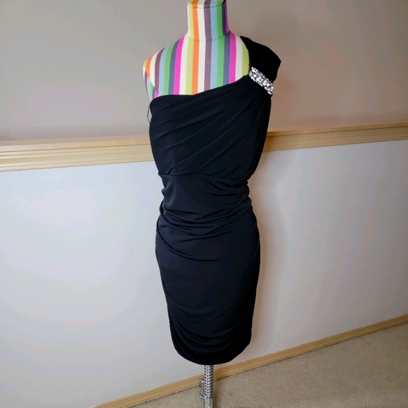 Deb Evening Dress - Picture 1 of 5